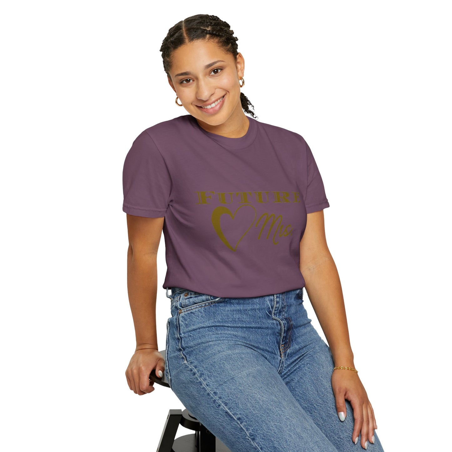Future Mrs. Gold Text T-shirt