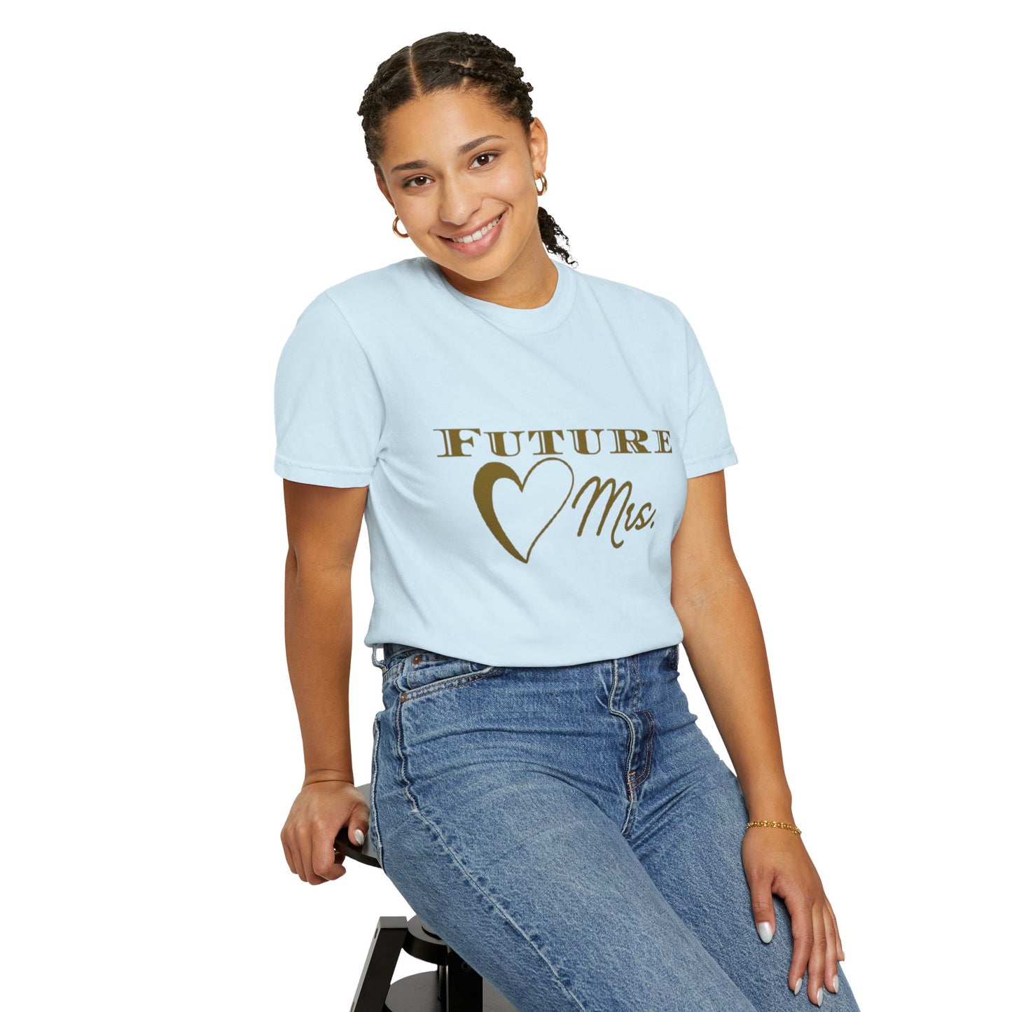 Future Mrs. Gold Text T-shirt